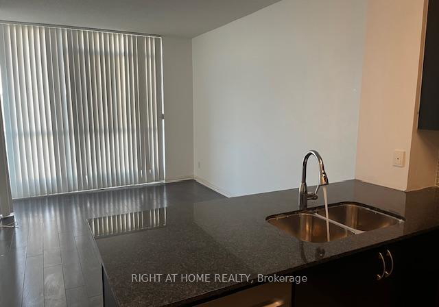 225-webb-drive-n-mississauga-ontario-w12705674