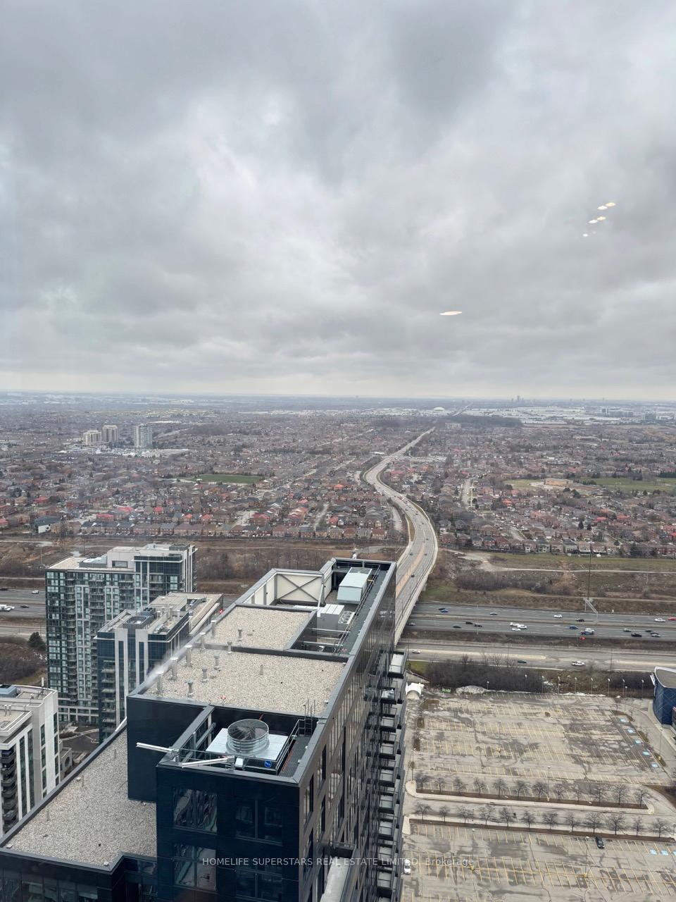 395-square-one-drive-mississauga-ontario-w12706010