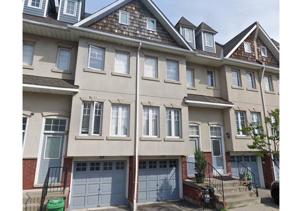 840-dundas-street-w-mississauga-ontario-w12706384