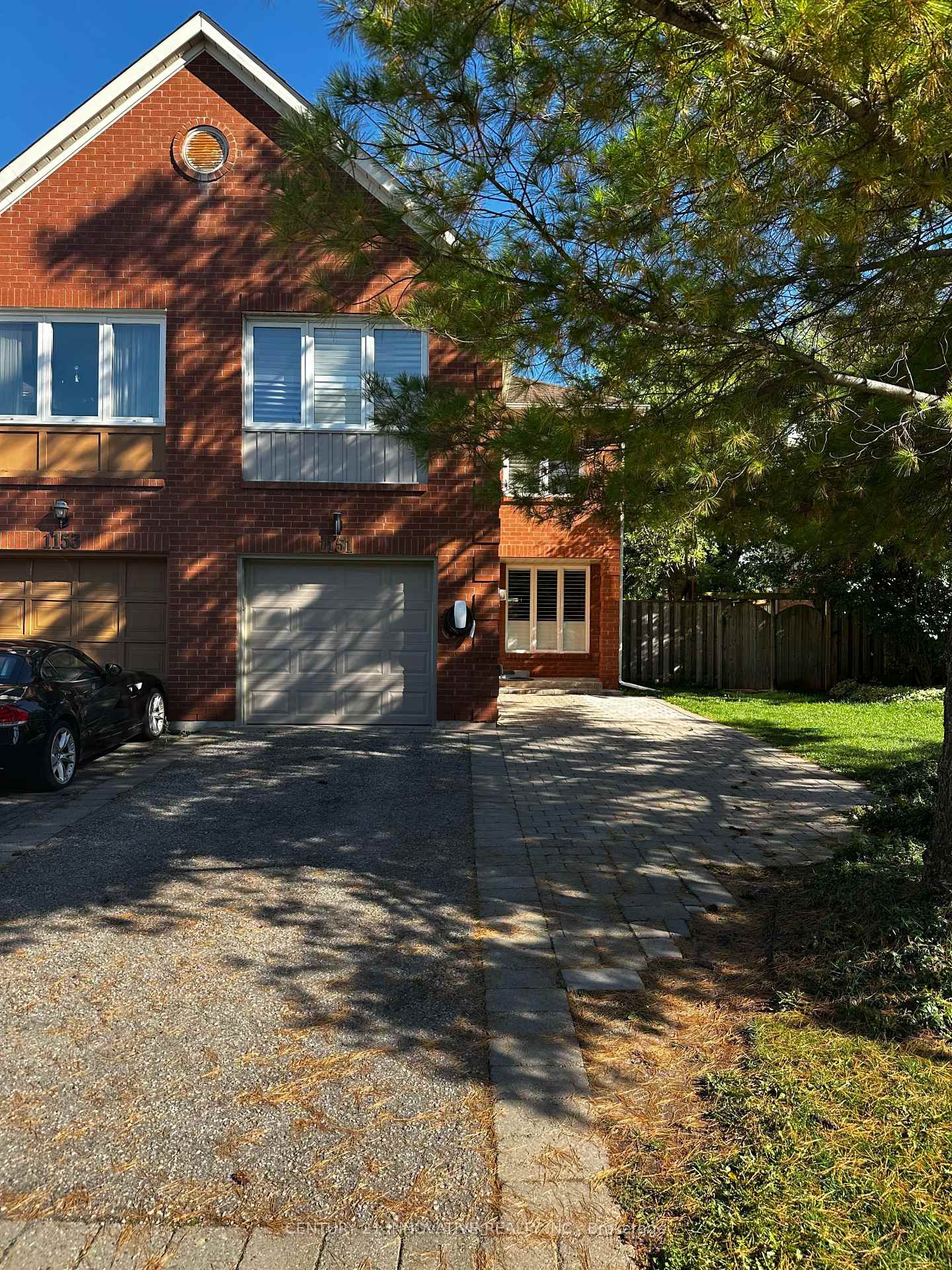 1151-lindsay-drive-oakville-ontario-w12706546