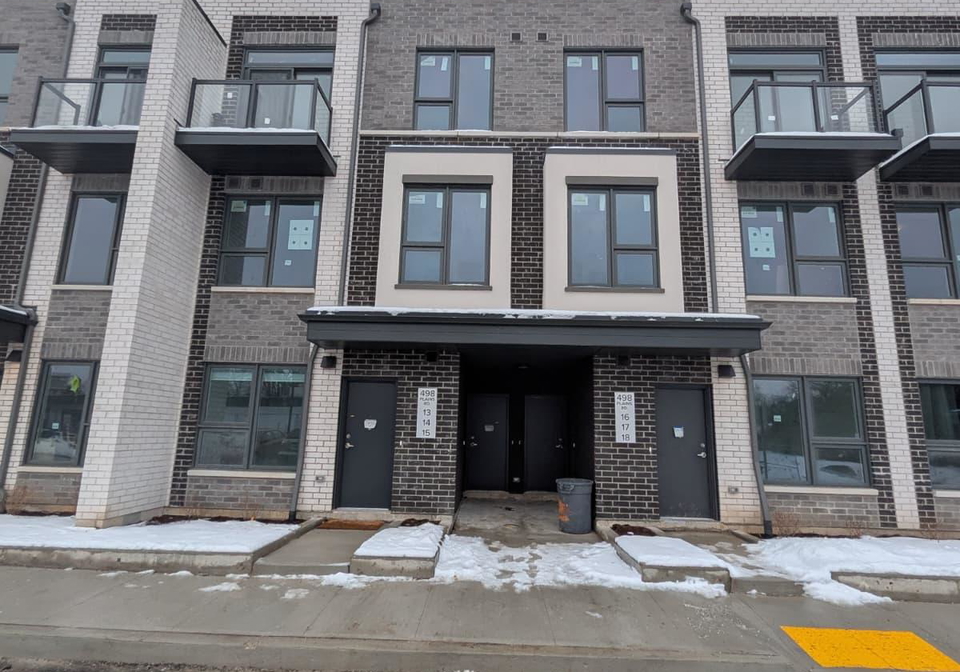 498-plains-road-e-burlington-ontario-w12706836