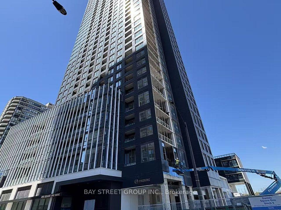 395-square-one-drive-mississauga-ontario-w12706878