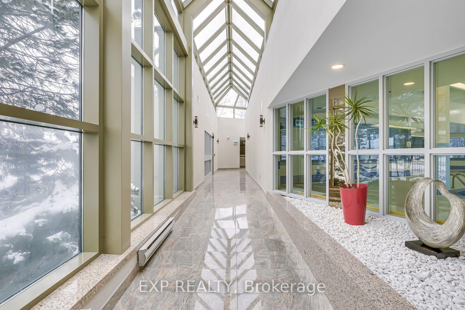350-rathburn-drive-w-mississauga-ontario-w12706968