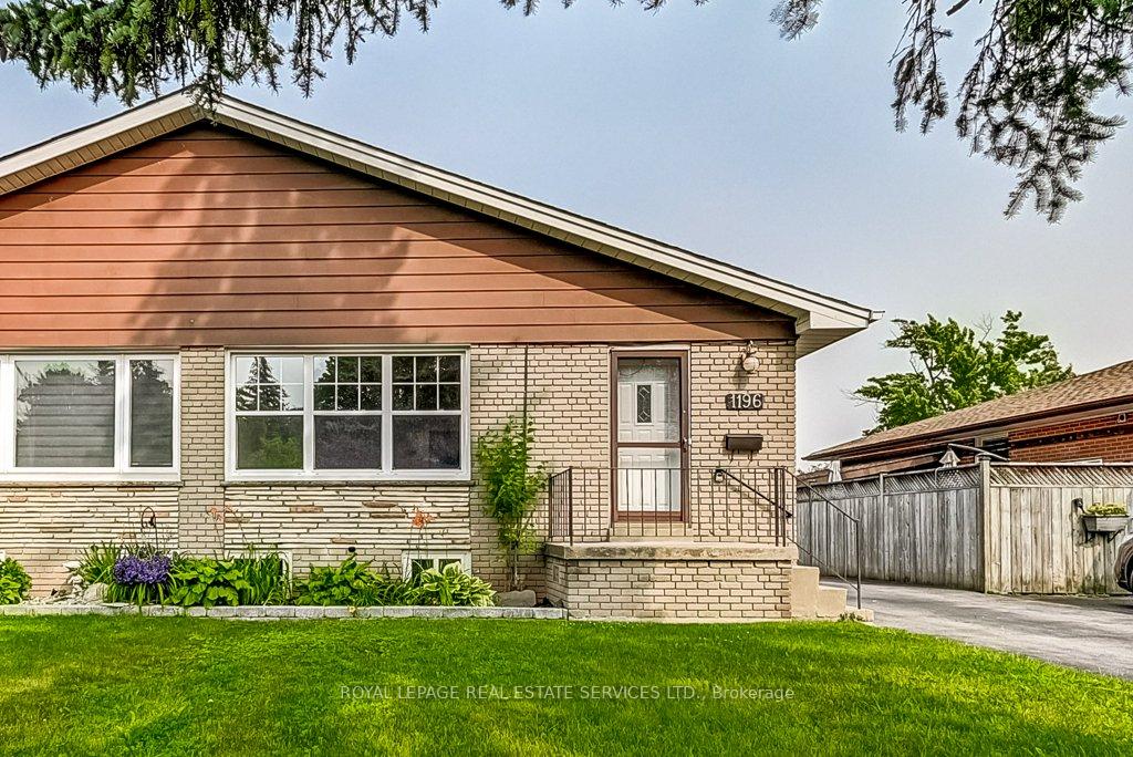 1196-grange-road-oakville-ontario-w12707070