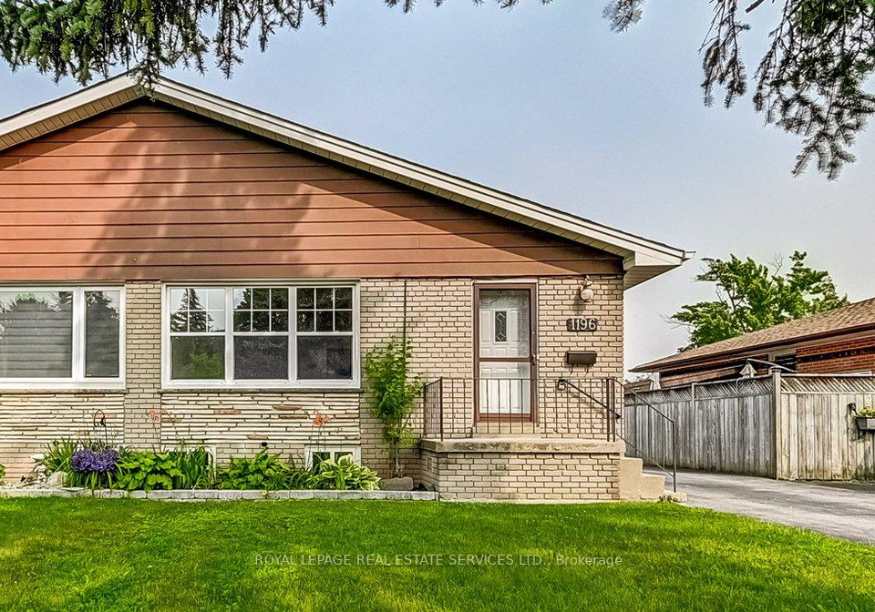 1196-grange-road-oakville-ontario-w12707070