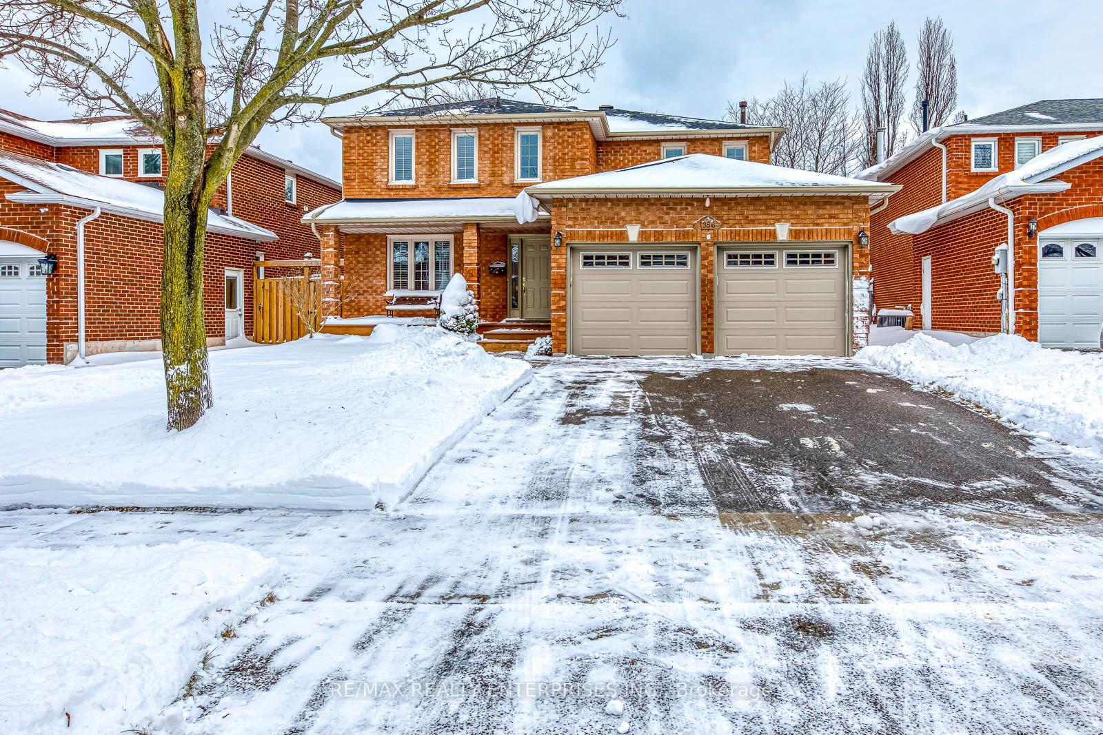 1356-chedboro-crescent-oakville-ontario-w12707850