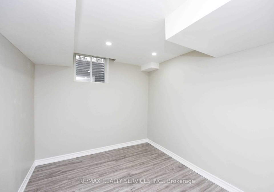 4-trewartha-crescent-brampton-ontario-w12708078