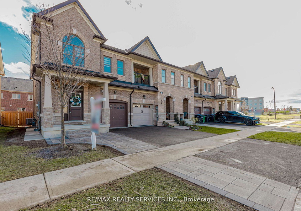 60-true-blue-crescent-caledon-ontario-w12708232