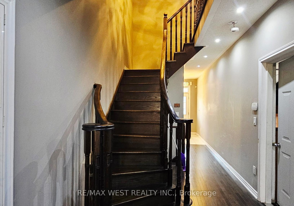 38-s-wasaga-road-brampton-ontario-w12708330