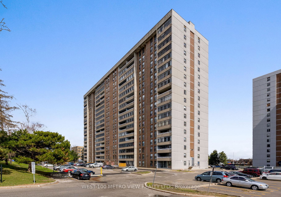 15-kensington-road-brampton-ontario-w12708334