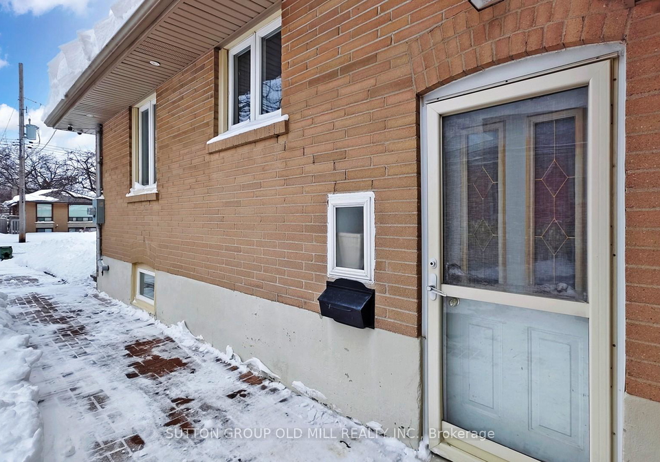 11-fulford-place-etobicoke-ontario-w12708542