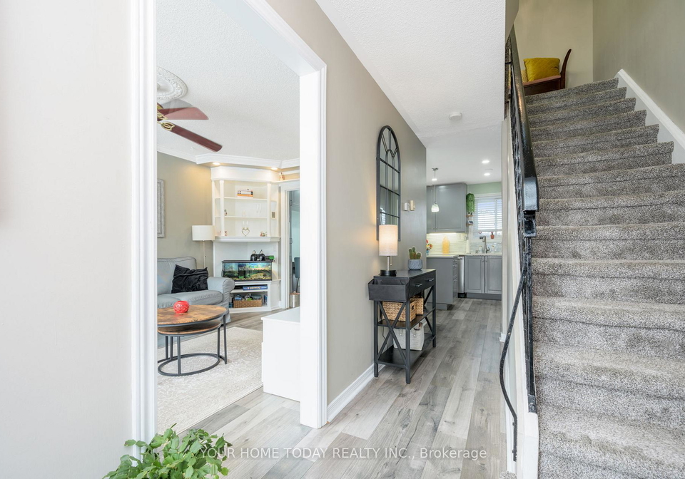 20-mountainview-road-s-halton-hills-ontario-w12708858