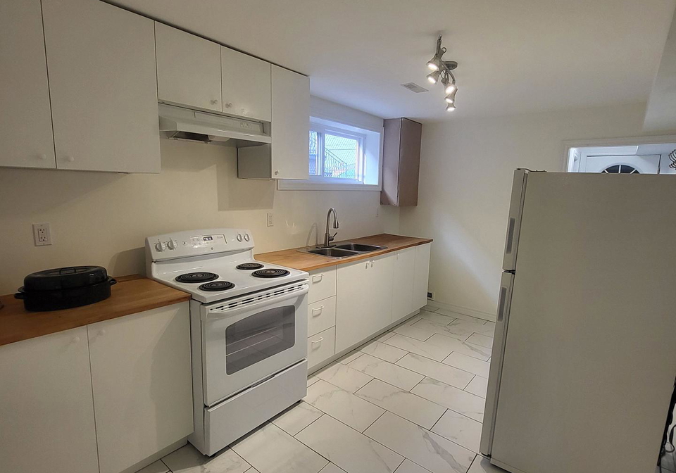 146-duncanwoods-drive-york-ontario-w12708902