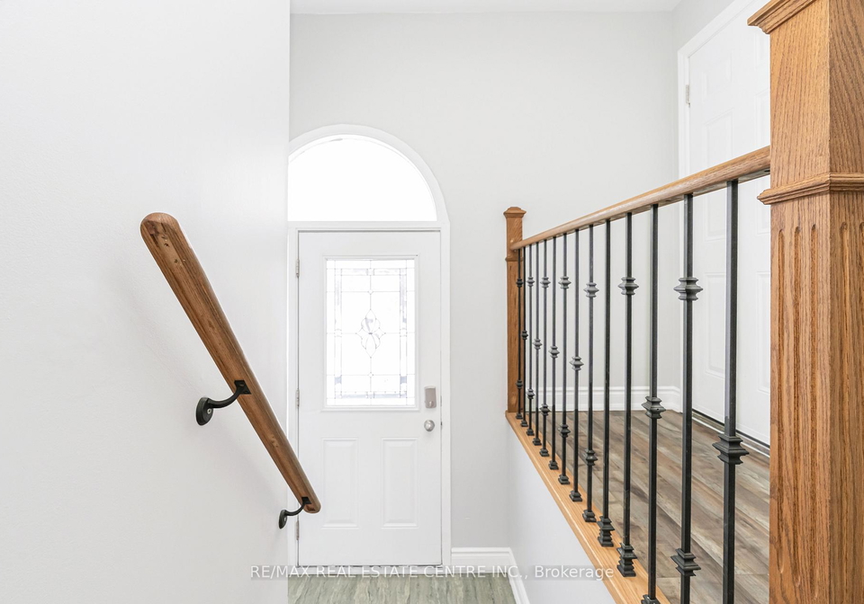 10-pickard-lane-brampton-ontario-w12709596