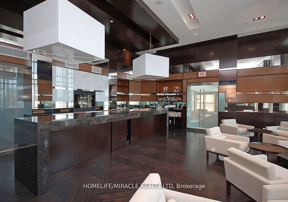 225-sherway-gardens-road-etobicoke-ontario-w12709682