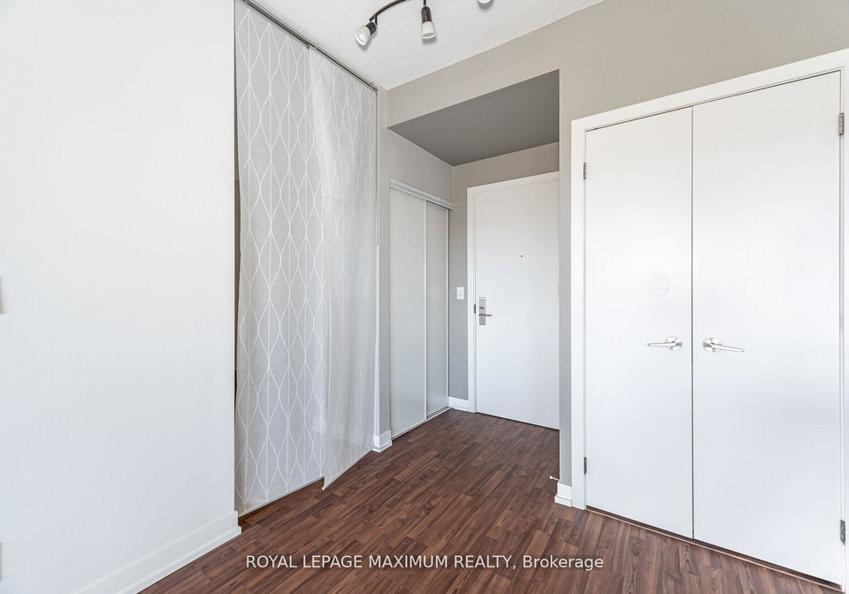 5101-dundas-street-w-etobicoke-ontario-w12709858