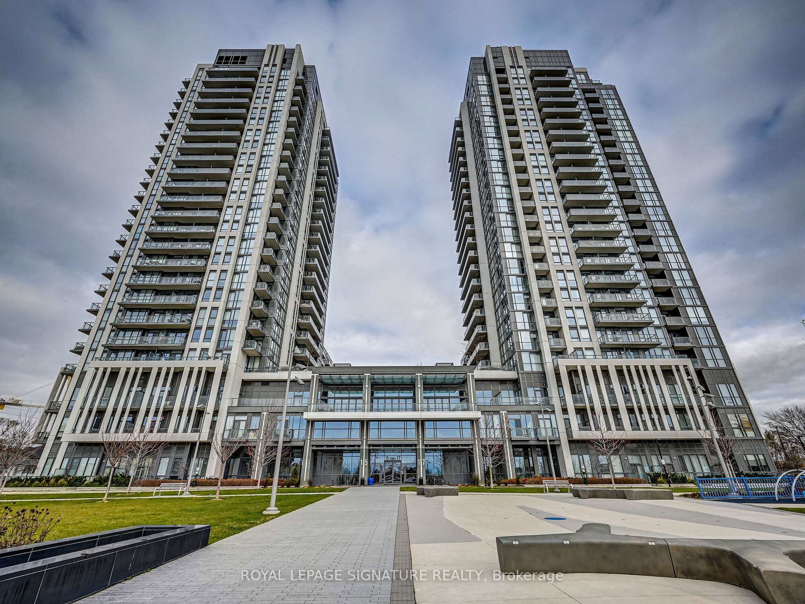 17-zorra-street-etobicoke-ontario-w12709872