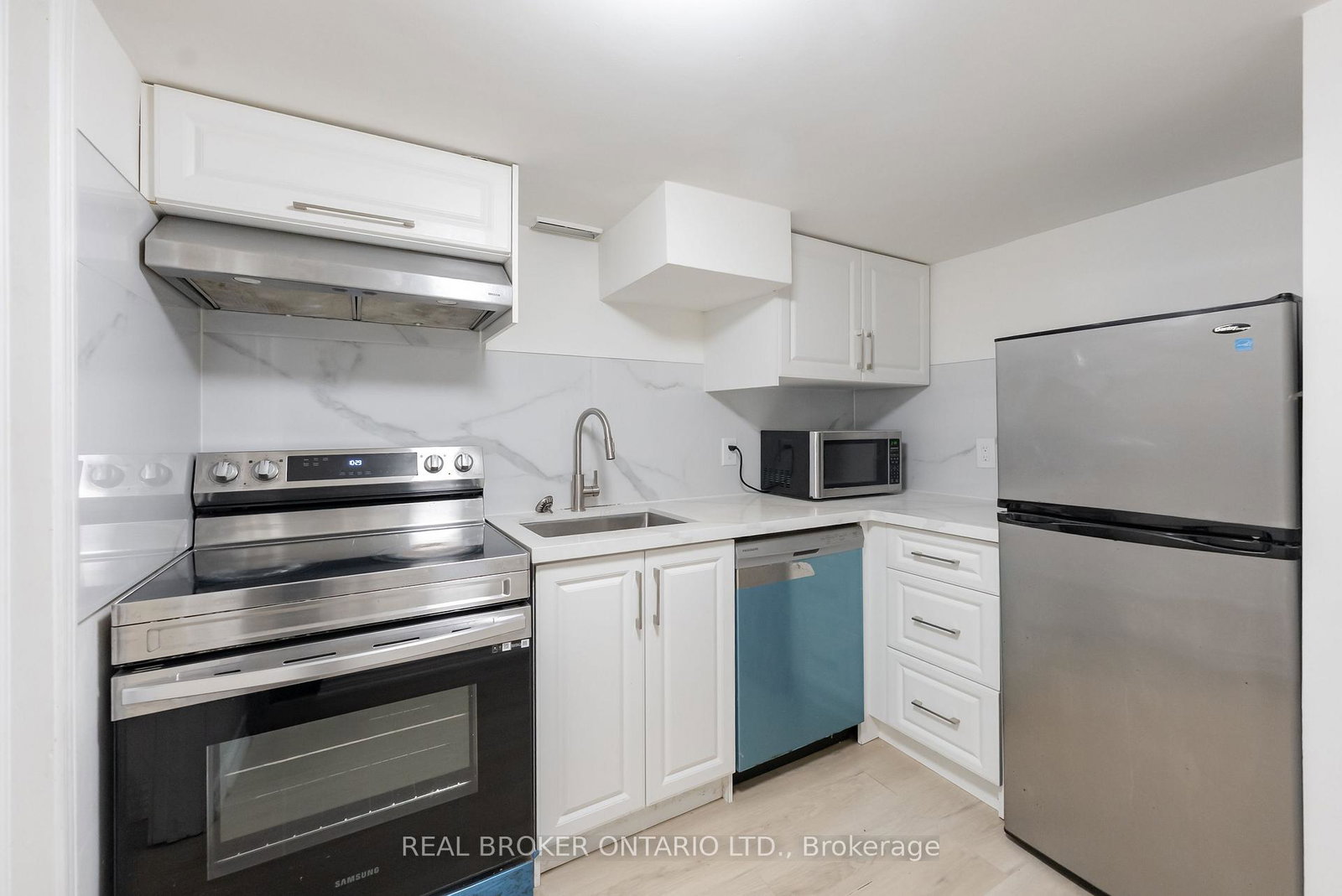 256-the-kingsway-etobicoke-ontario-w12710358