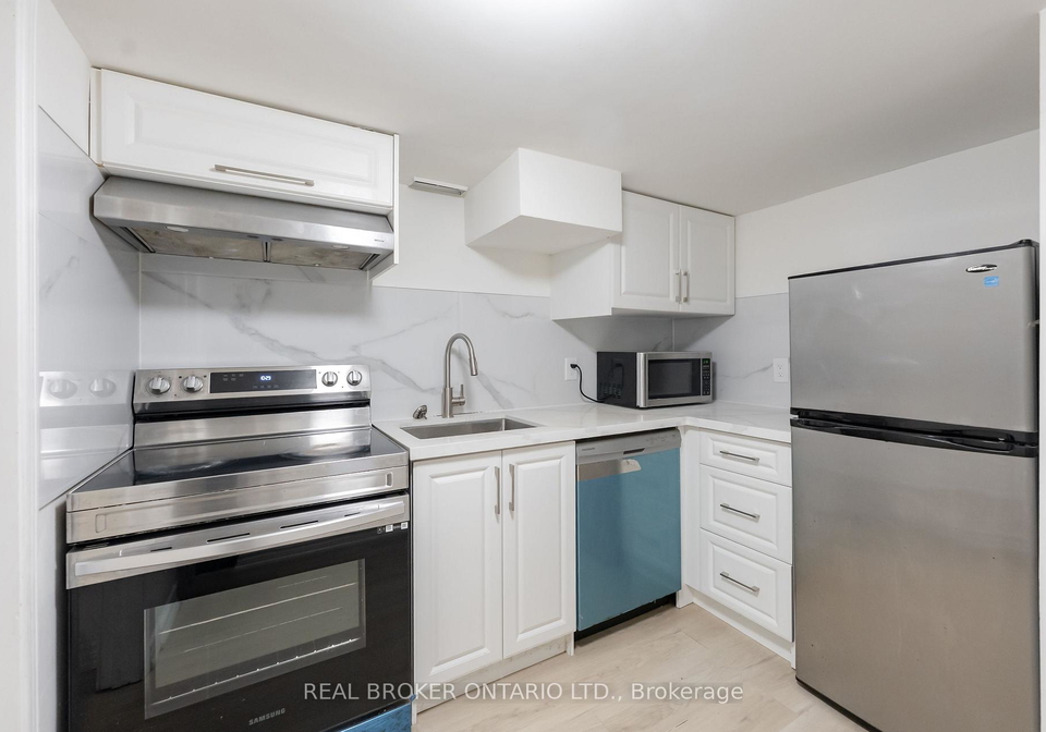 256-the-kingsway-etobicoke-ontario-w12710358