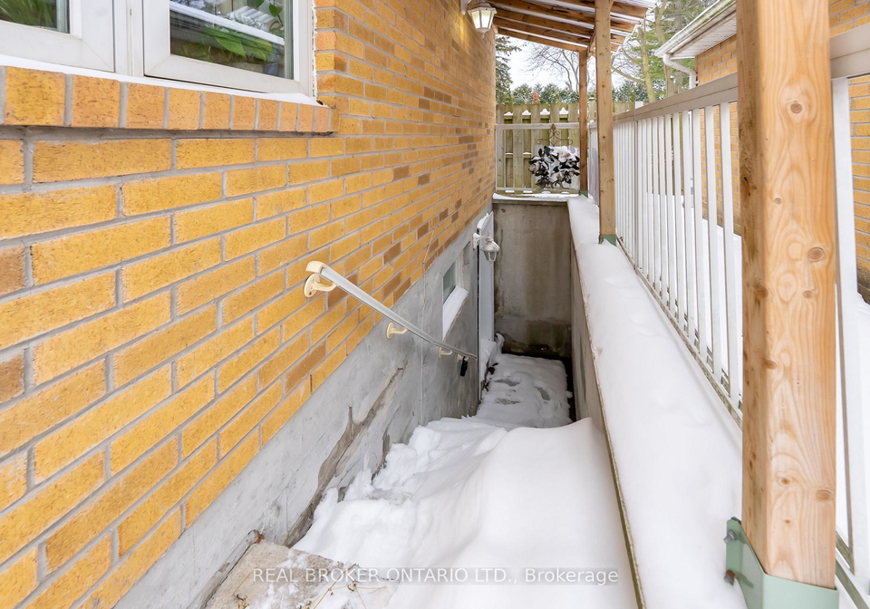 256-the-kingsway-etobicoke-ontario-w12710358