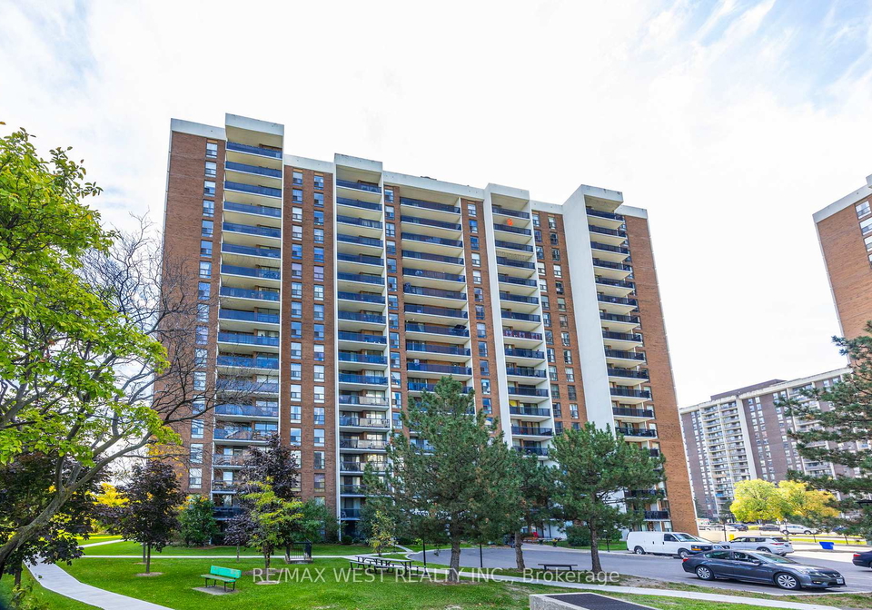 21-knightsbridge-road-brampton-ontario-w12710416