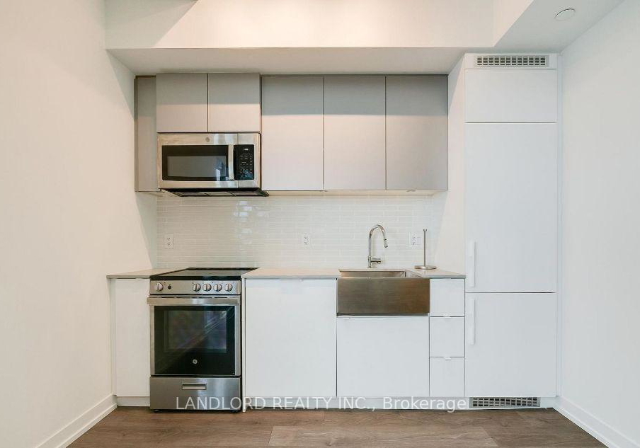 270-dufferin-street-toronto-ontario-w12710526