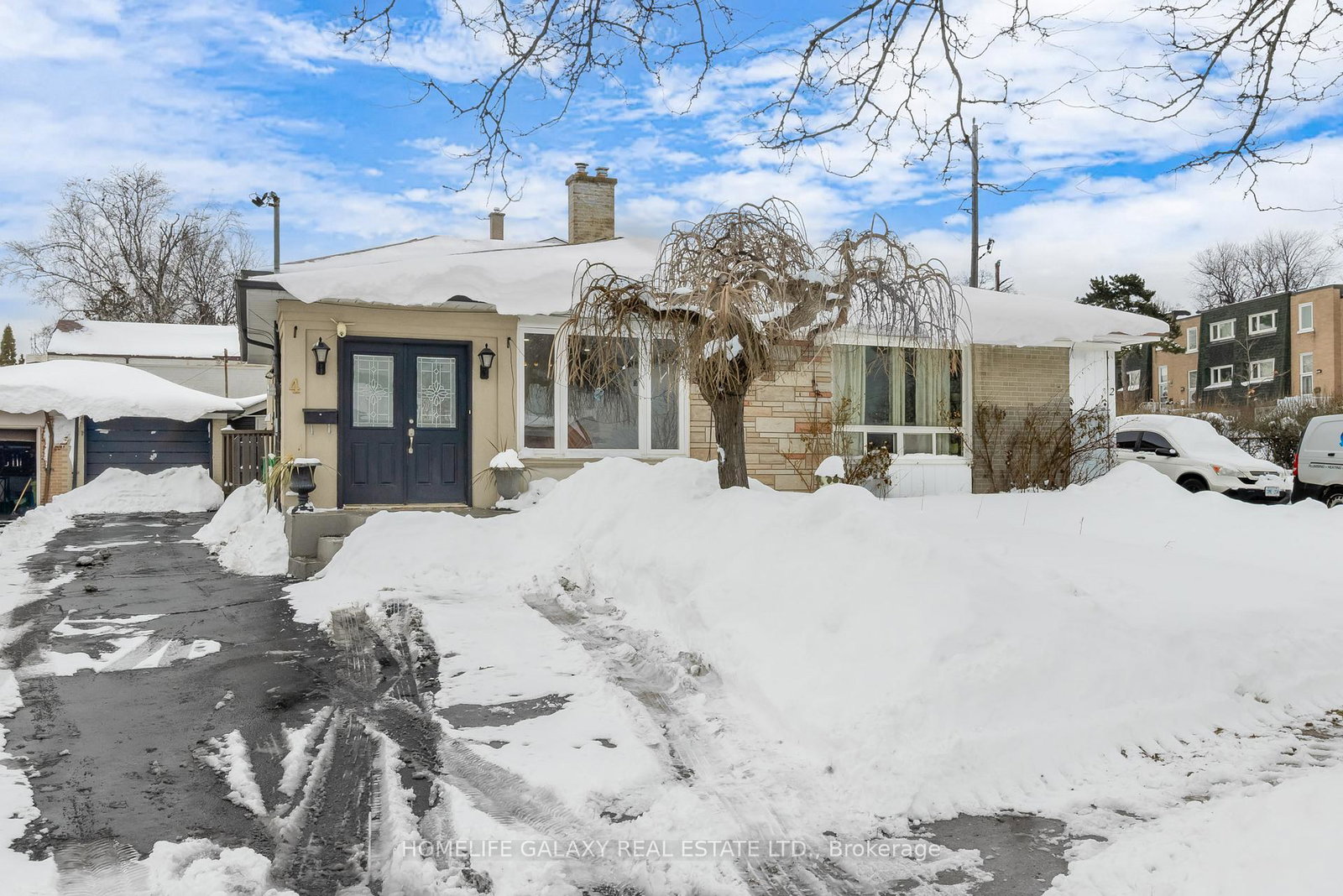 4-frankton-crescent-york-ontario-w12711202