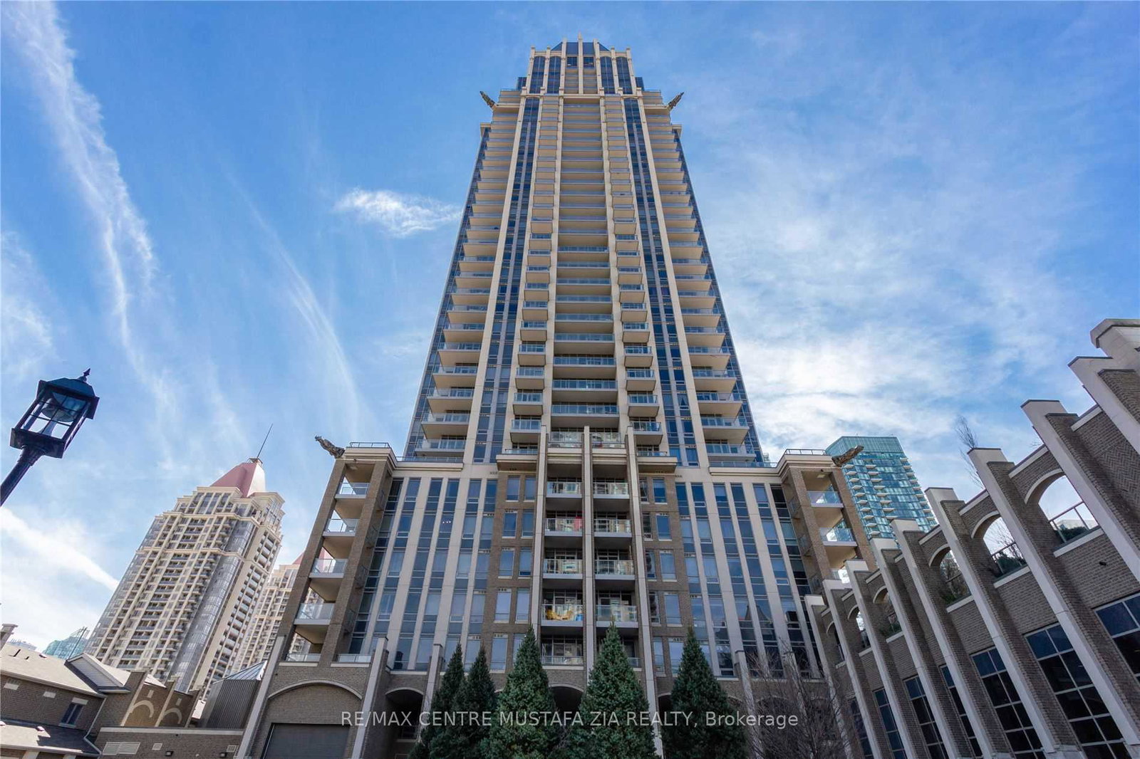 388-prince-of-wales-drive-mississauga-ontario-w12711394