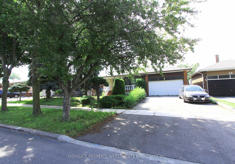 33-paulvale-crescent-york-ontario-w12711580