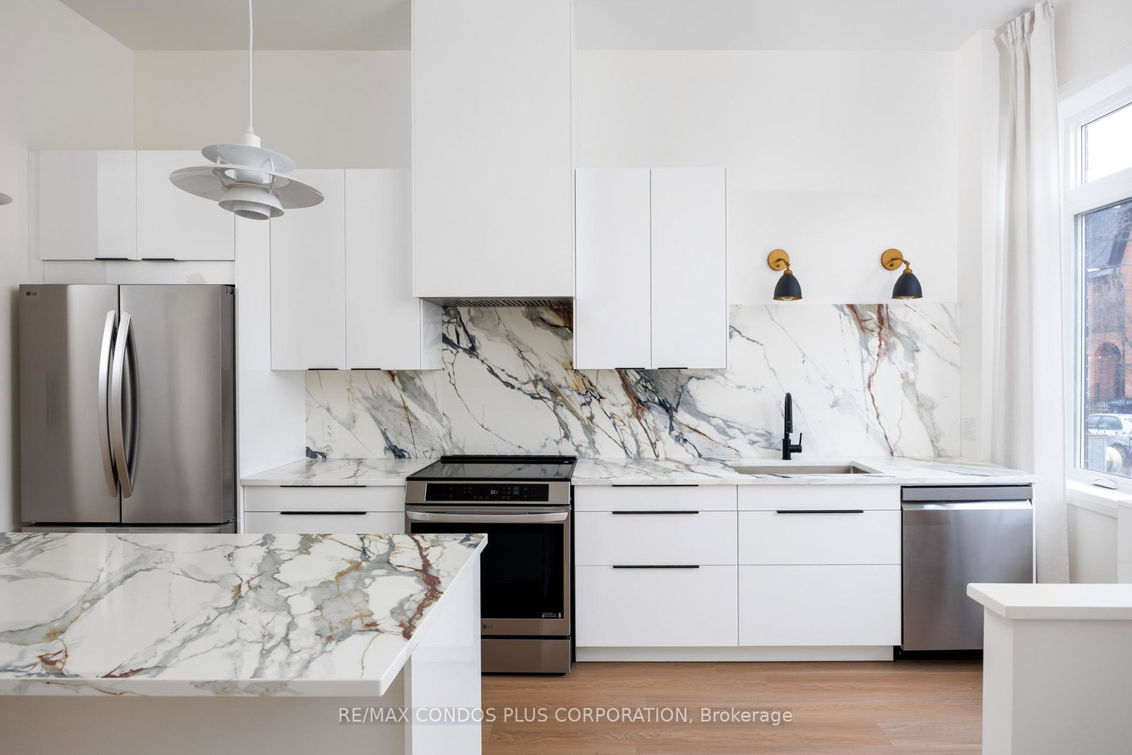 219-sorauren-avenue-toronto-ontario-w12711590