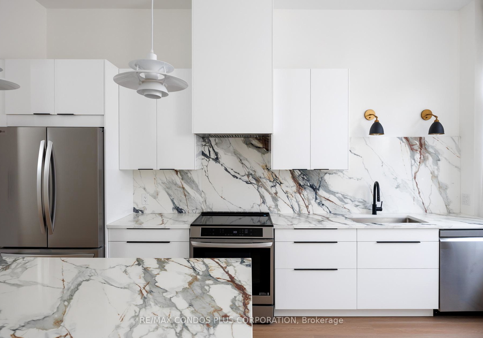 219-sorauren-avenue-toronto-ontario-w12711590