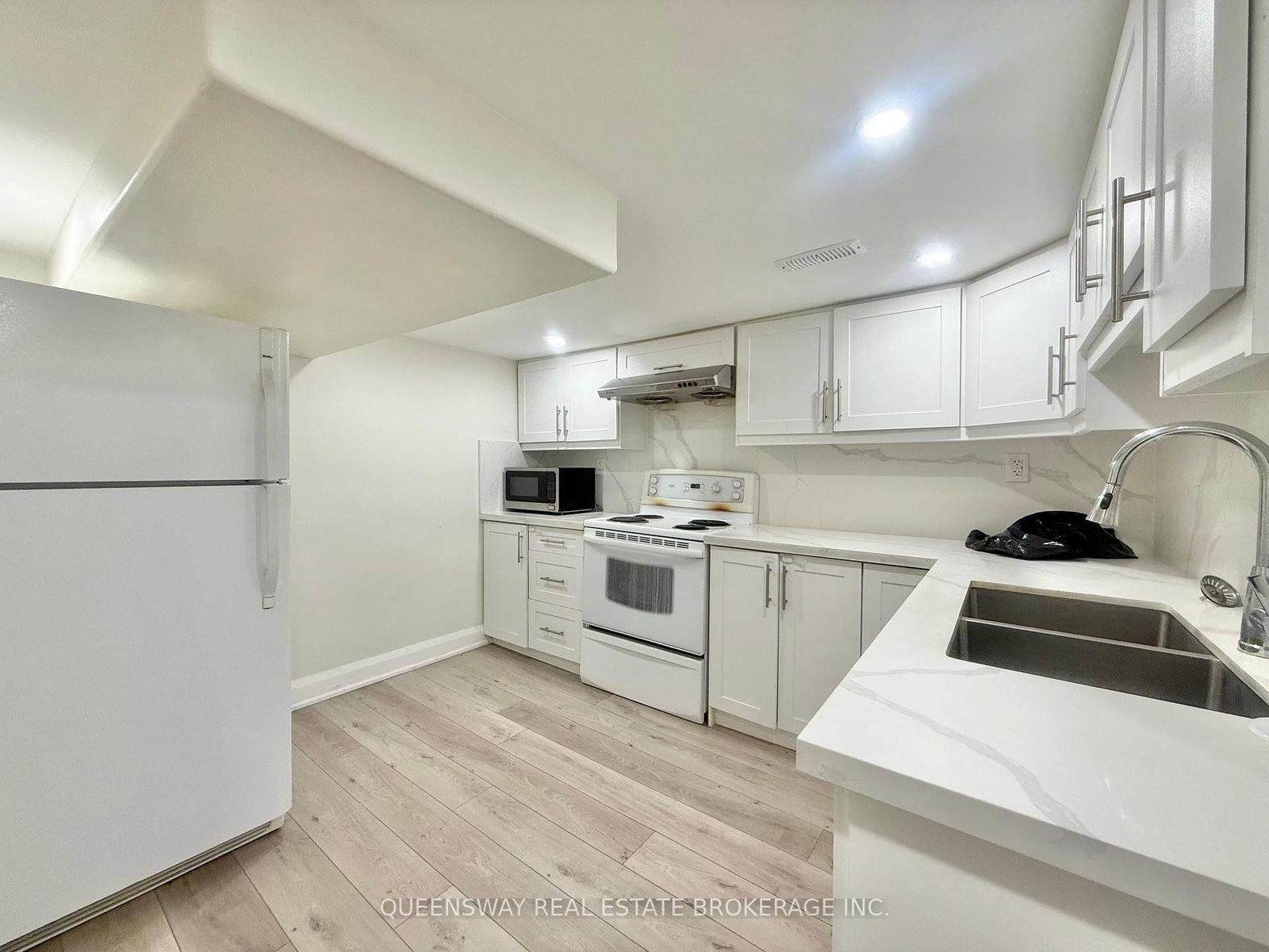 76-maldives-crescent-brampton-ontario-w12711676