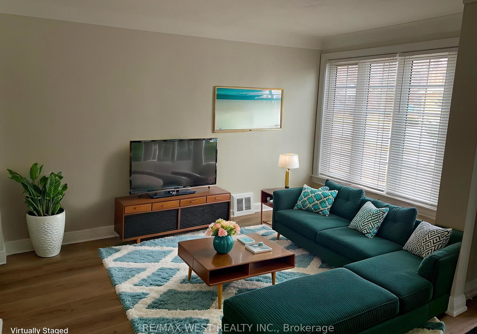 430-queen-mary-drive-oakville-ontario-w12711778