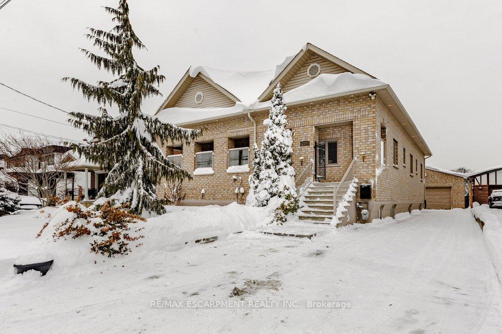 226-queenslea-avenue-north-york-ontario-w12711788