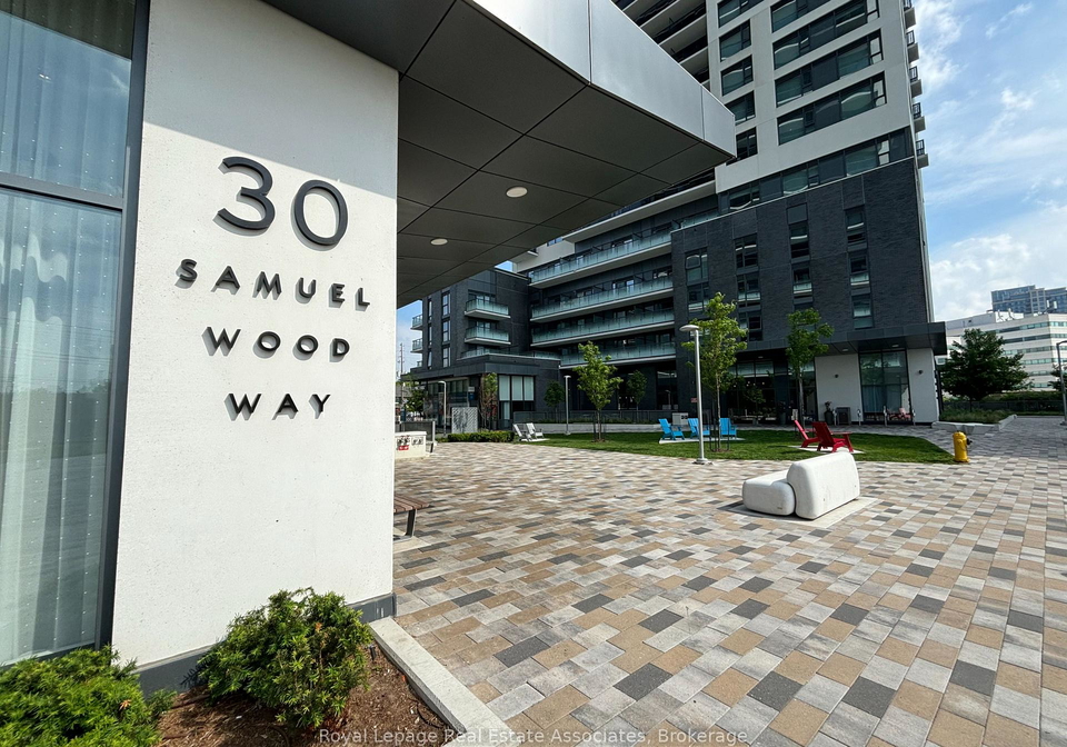 30-samuel-wood-way-etobicoke-ontario-w12712460