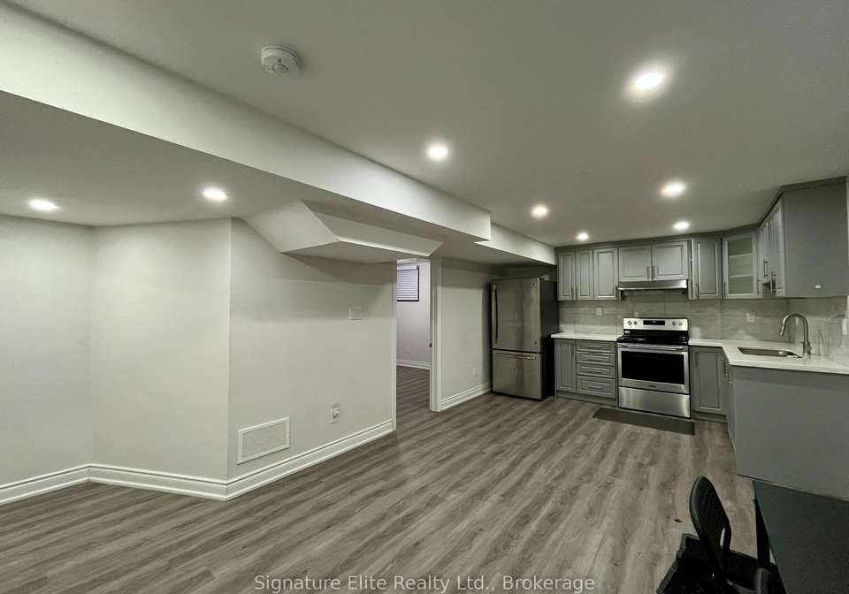 17-newport-street-brampton-ontario-w12712470