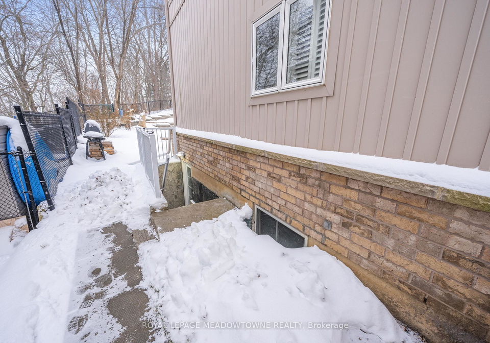 54-meadowglen-boulevard-halton-hills-ontario-w12712924