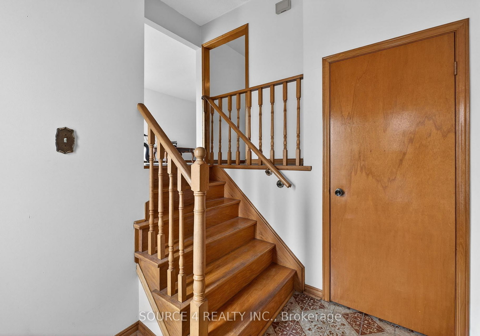 122-dolores-road-york-ontario-w12713220