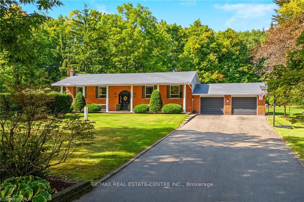 2157-8-side-road-burlington-ontario-w12713940