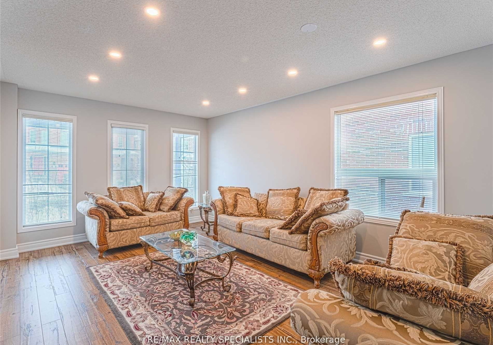 3235-equestrian-crescent-mississauga-ontario-w12714252
