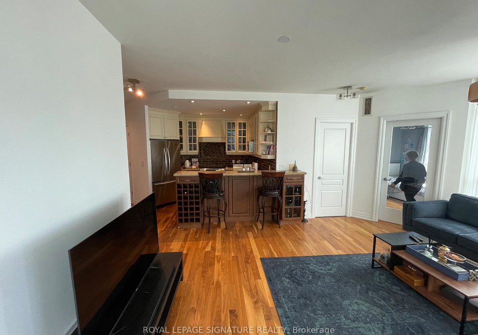 90-absolute-avenue-mississauga-ontario-w12714304