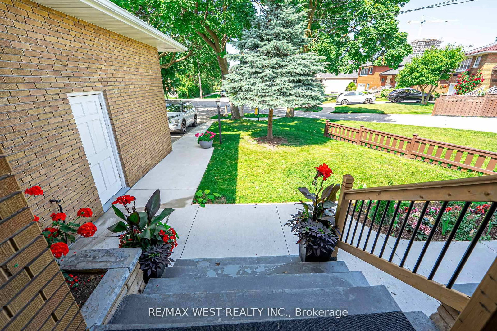 59-redcar-avenue-etobicoke-ontario-w12714764