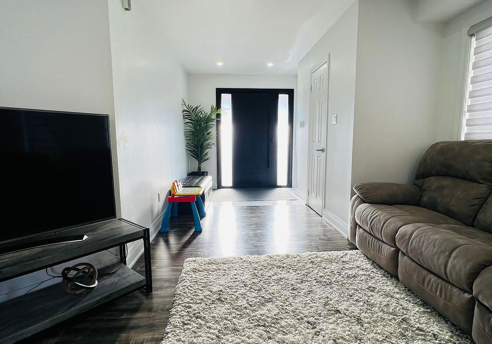 18-fallstar-crescent-brampton-ontario-w12714850