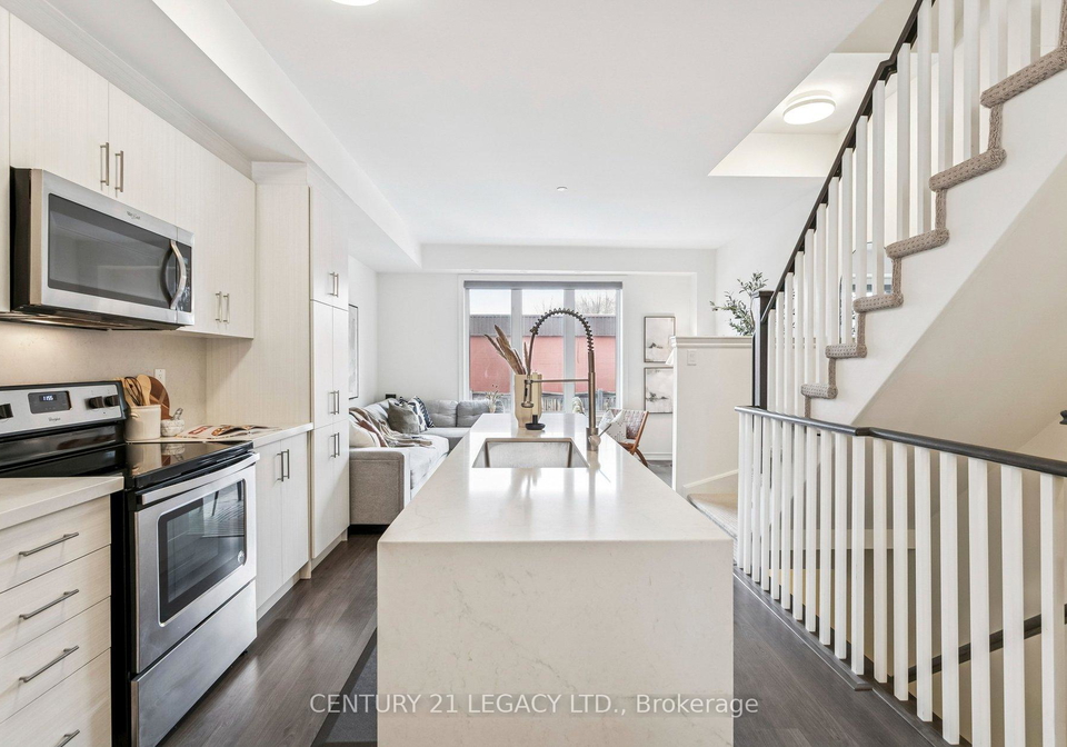 80-eastwood-park-gardens-etobicoke-ontario-w12715858