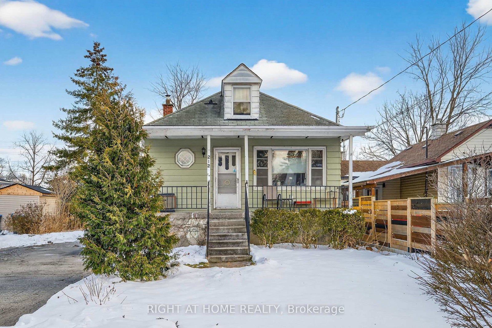 212-troy-street-mississauga-ontario-w12716054