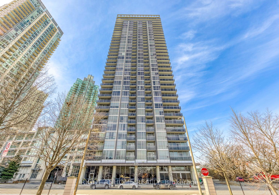 223-webb-drive-mississauga-ontario-w12716058