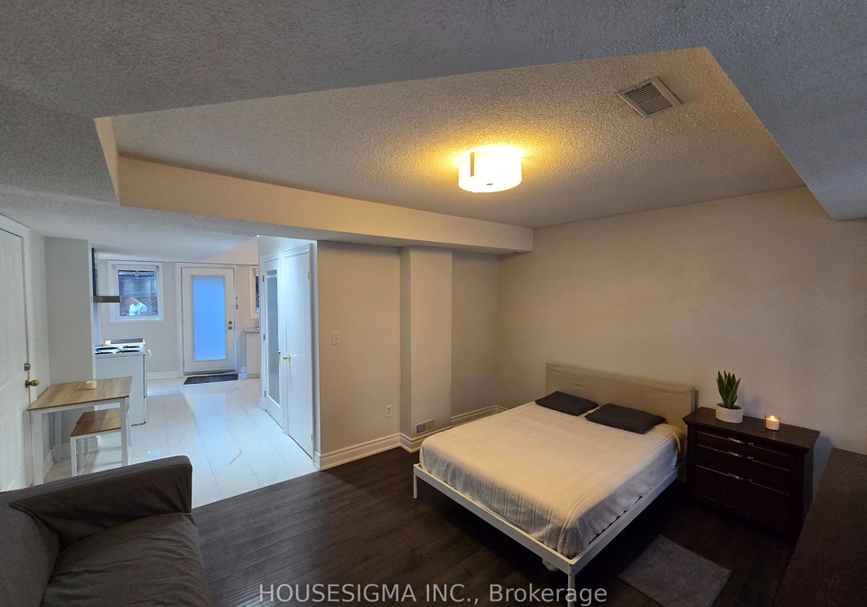 73-shining-star-crescent-north-york-ontario-w12716138