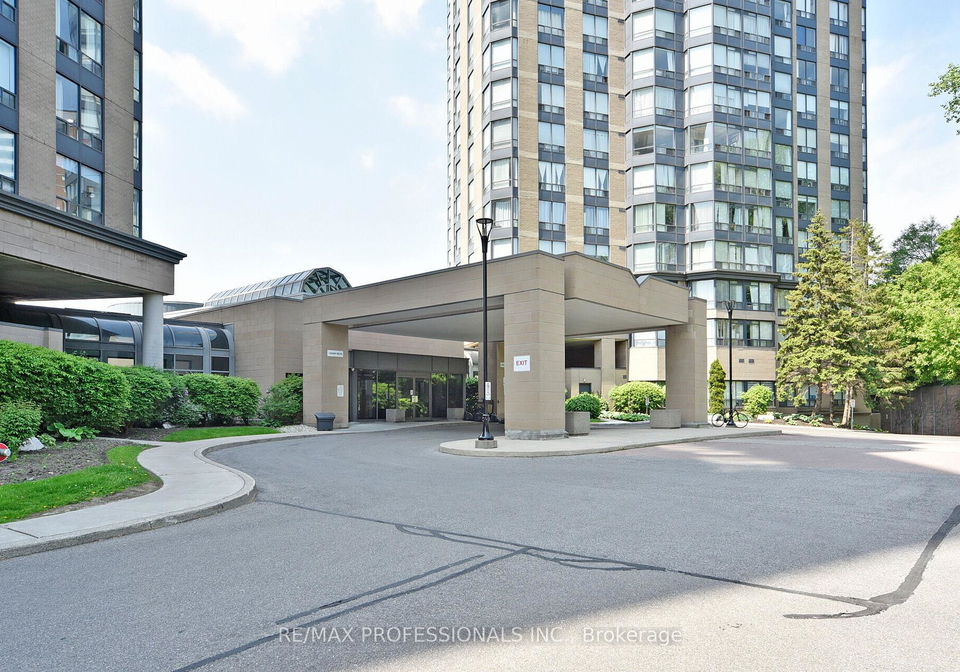 3-hickory-tree-road-north-york-ontario-w12716308