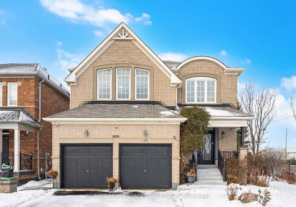 38-lightcatcher-circle-brampton-ontario-w12716404