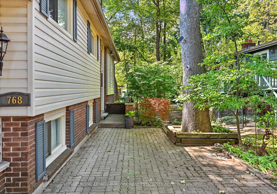 768-king-road-burlington-ontario-w12717048